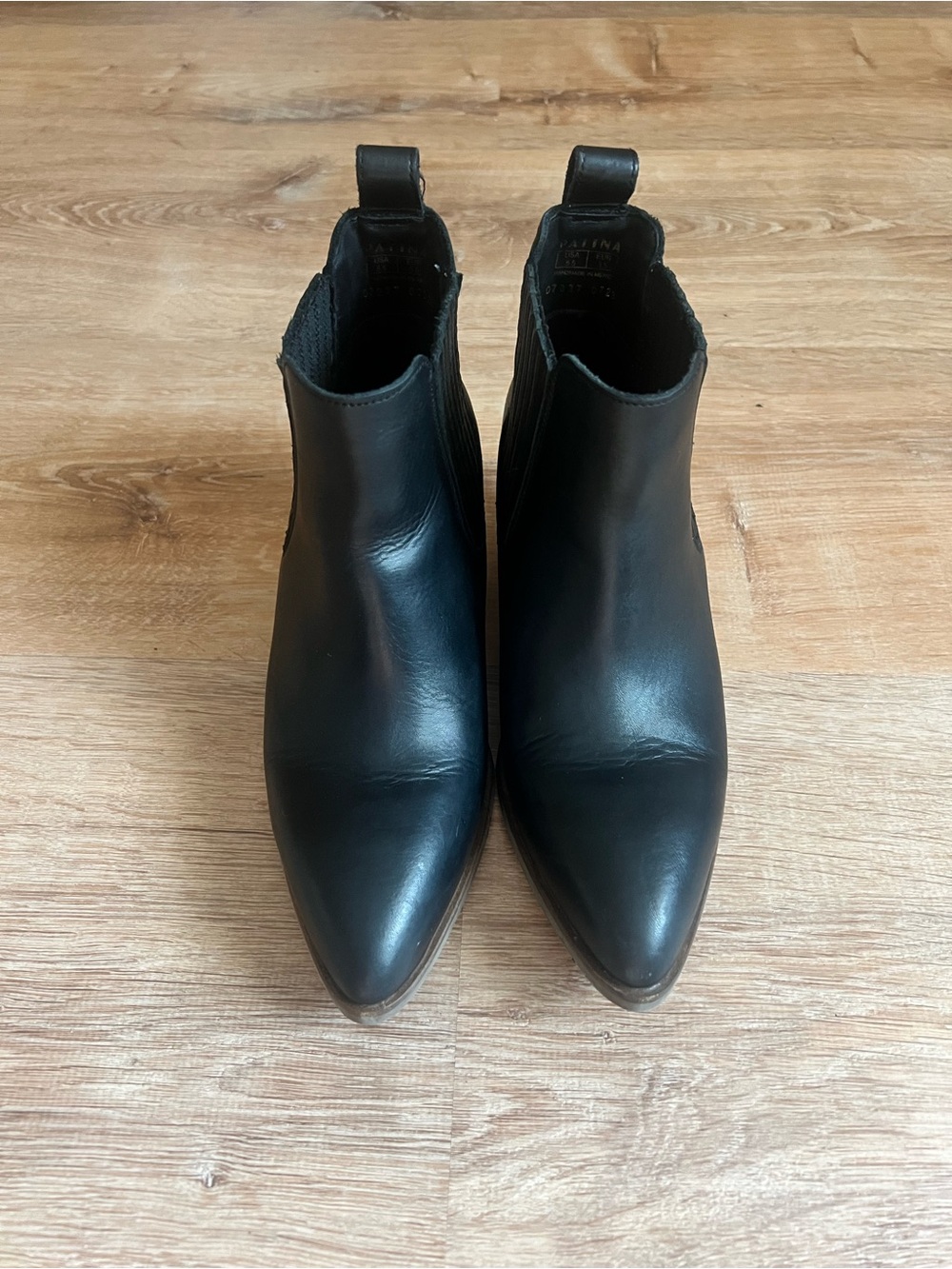 Patina Portland Leather Chelsea Boots – Black – Women’s Size 5.5